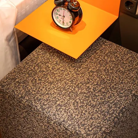 Loginn Отель