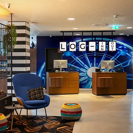 Отель Loginn