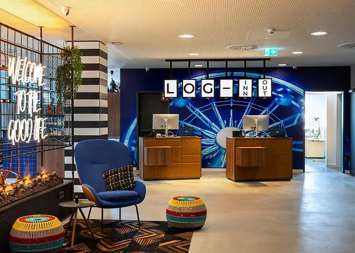 酒店 Loginn